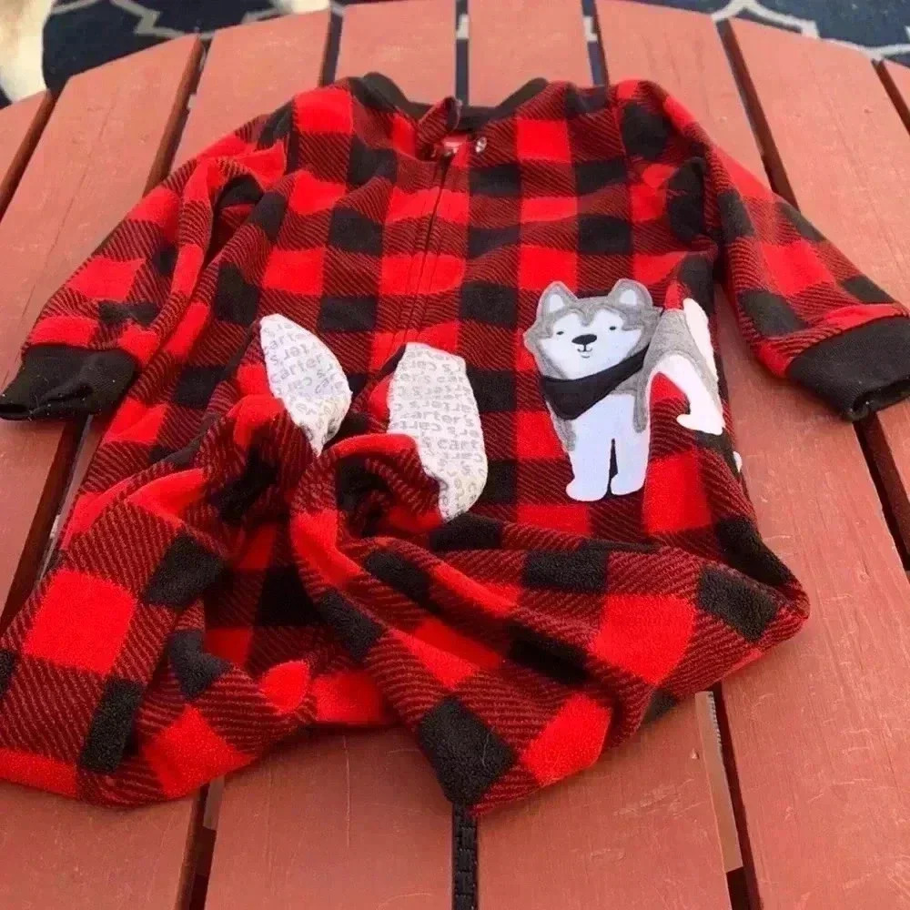 [5 for $25]  Carter’s fleece footsie, 18 months